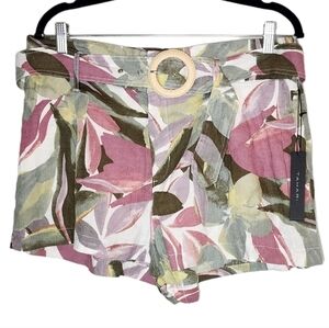 NWT Tahari 100% linen tropical floral shorts. Pockets. Belted.  Women's size XL.